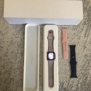 Apple Watch Sport 38mm Generation 1 Rose Gold.